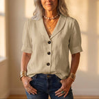 Blusa Beige Con Cuello Y Botón Delantero