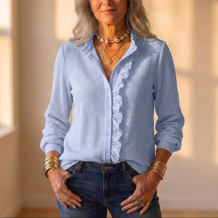 Cardigan bleu clair avec bordure à volants